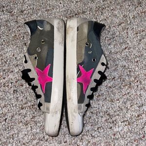 Golden goose superstar camo sneakers